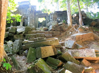 Невероятное-в-джунглях-Камбоджи-Храм-Preah-Ko