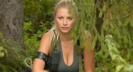 The Slave Huntress 2 кадры